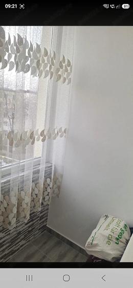 Apartament cu 2 camere nedecomandat în Horia