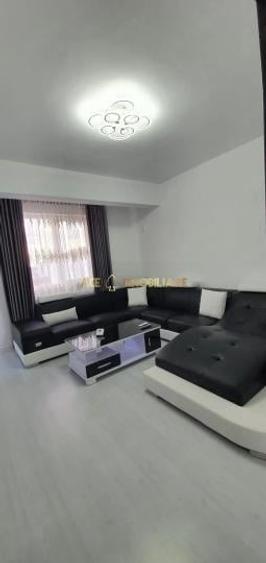 Apartament cu 2 camere decomandat, mobilat în Theodor Pallady
