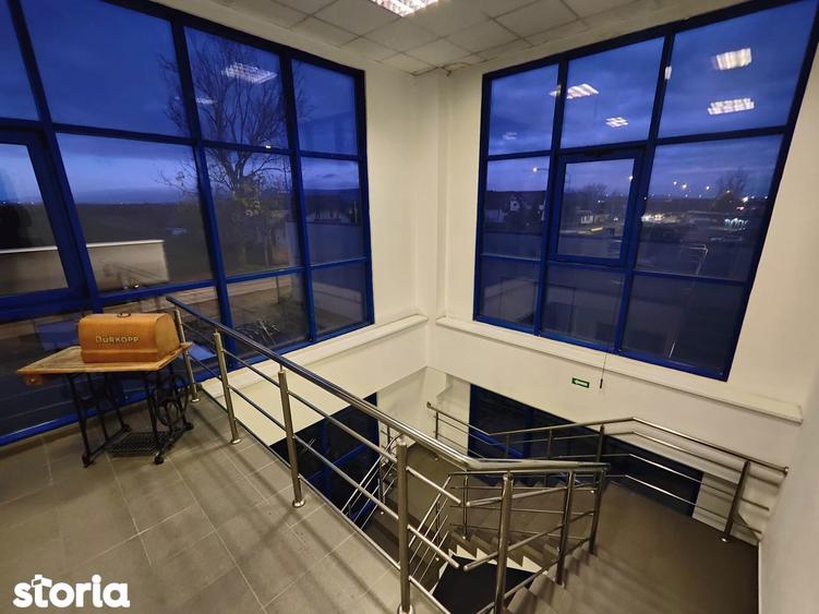 Spațiu comercial, de 3,020 mp, în Hărman