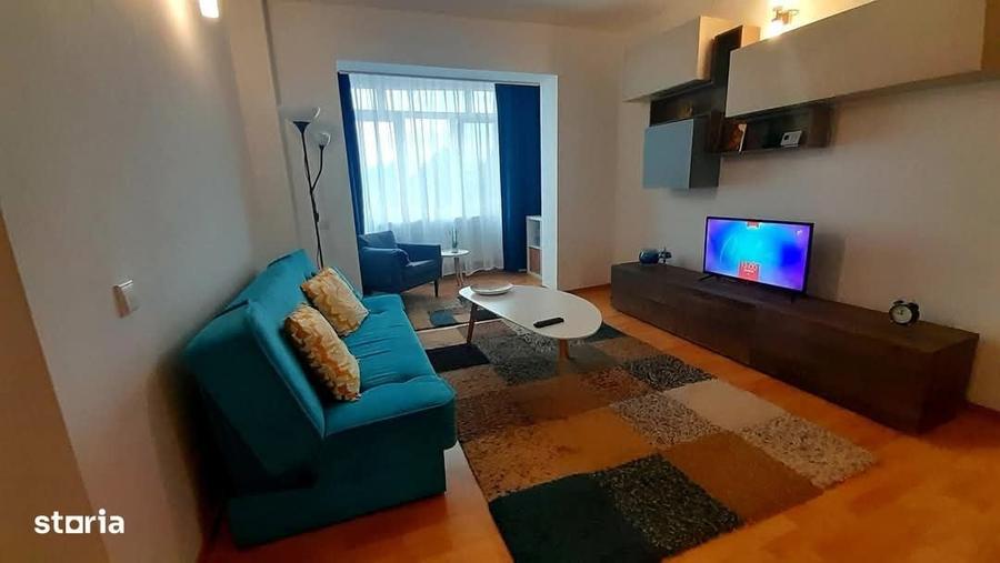 Apartament cu 2 camere semidecomandat în Central — fotografia 1