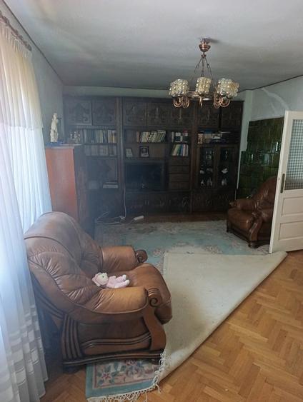 Casa situata in loc. Roznov - 7