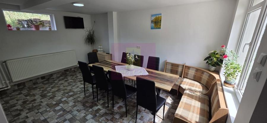 Casă cu 7 camere în Central