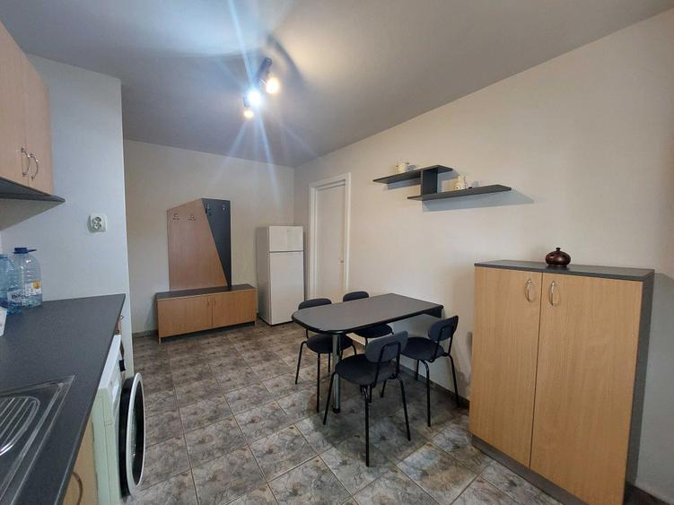 Apartament cu 2 camere semidecomandat în Circumvalațiunii