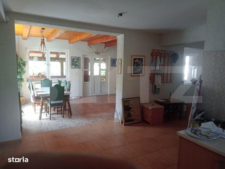 Casă cu 4 camere în Gornești
