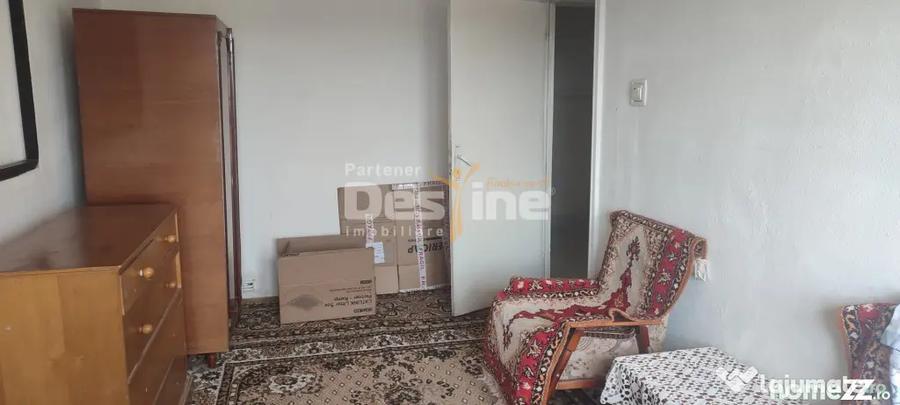 APARTAMENT CU 3 CAMERE IN ZONA MATERNA SITUAT LA ETAJUL 3 BL - 7