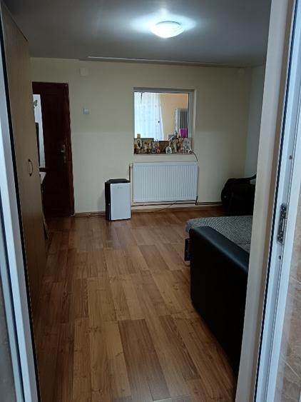Casă individuală cu 3 camere cu Teren 6100 Mp în Micești