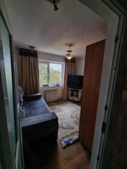 Apartament cu 2 camere semidecomandat în 23 August