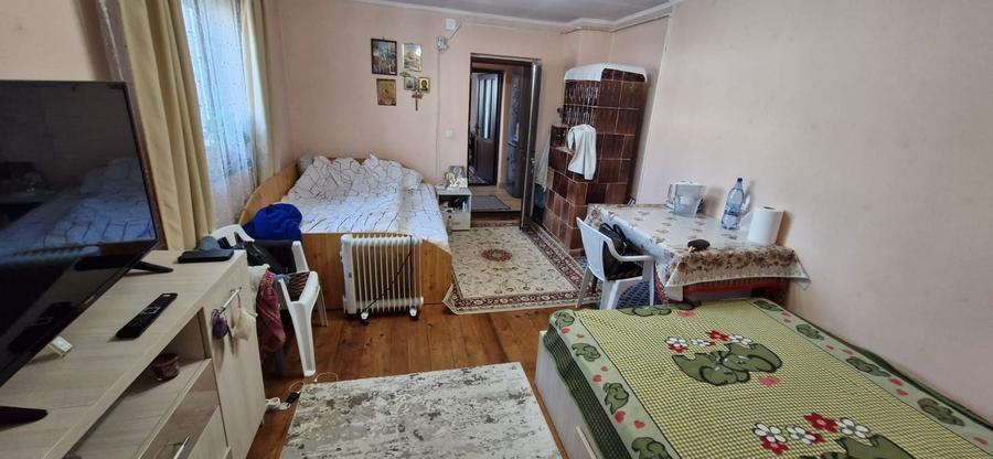 Apartament cu 2 camere semidecomandat în Periferie