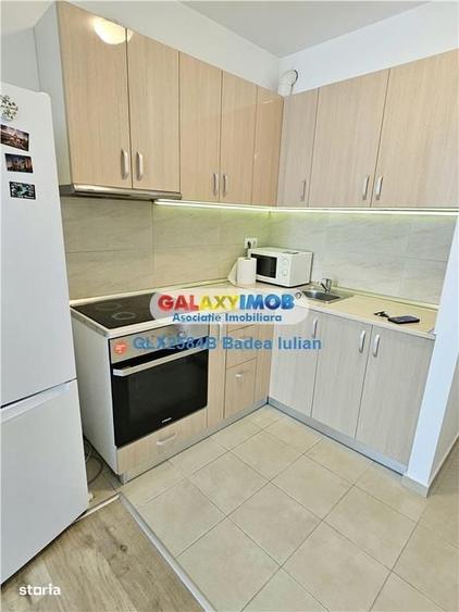 Apartament cu 3 camere în Mihai Bravu