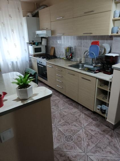 Apartament cu 2 camere nedecomandat în Mărăști
