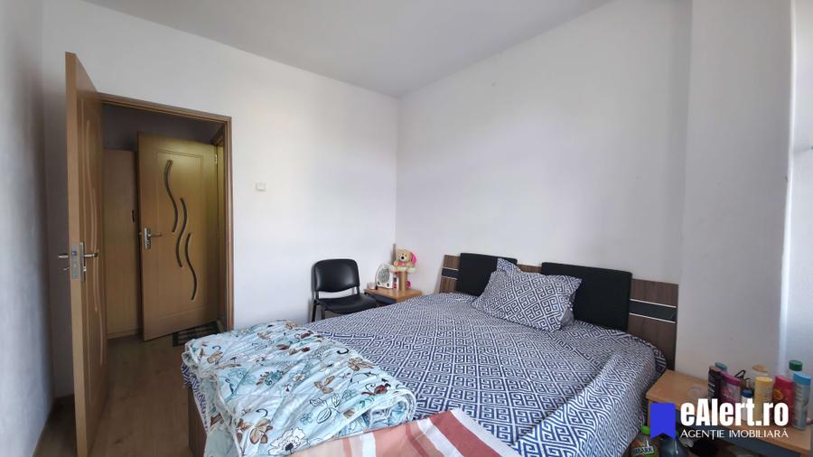 Apartament cu 2 camere în P-ța Unirii