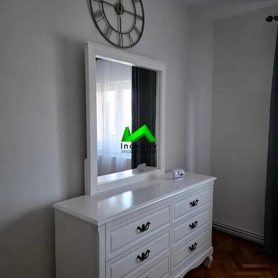 Apartament cu 3 camere decomandat în Ultracentral