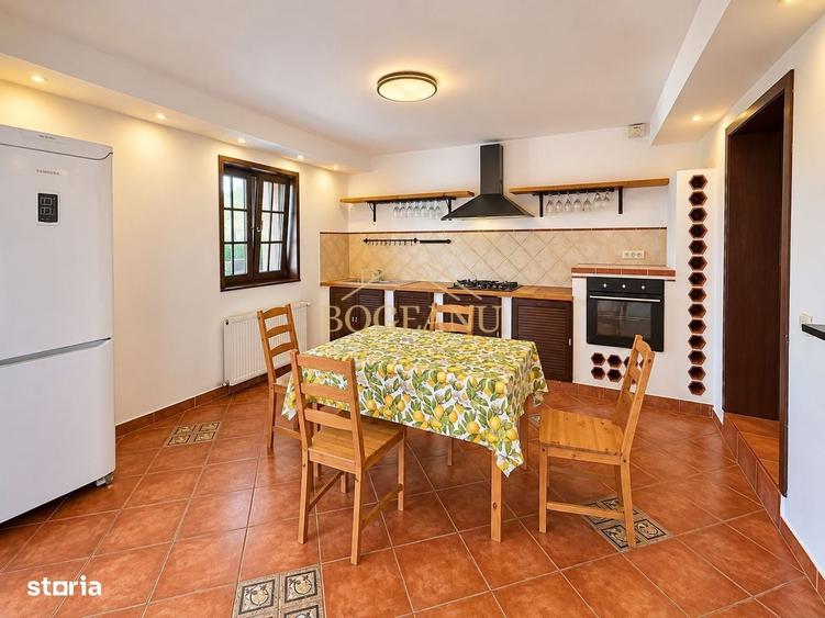 Casă cu 4 camere cu Teren 720 Mp în Moșnița Nouă