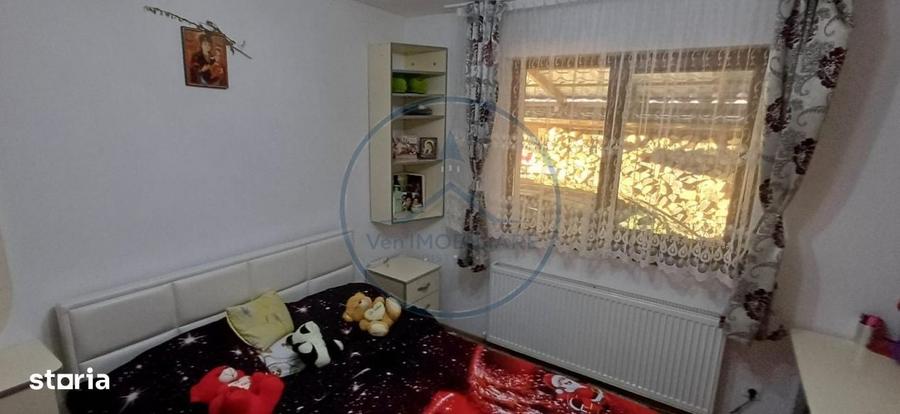 Casă cu 4 camere cu Teren 995 Mp în Unirea