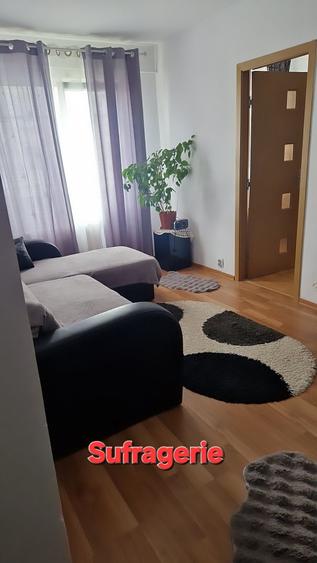 Apartament cu 3 camere nedecomandat în Zimbru