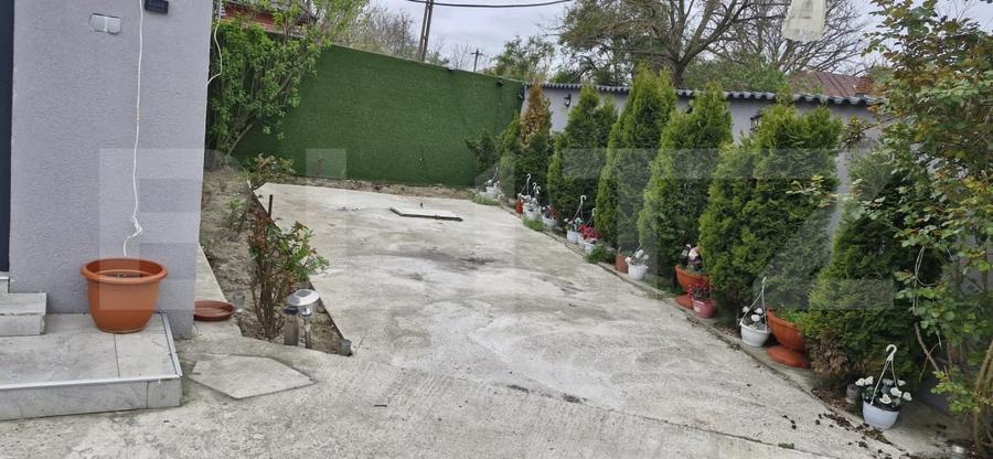 Casă individuală cu 3 camere cu Teren 1000 Mp în Găești