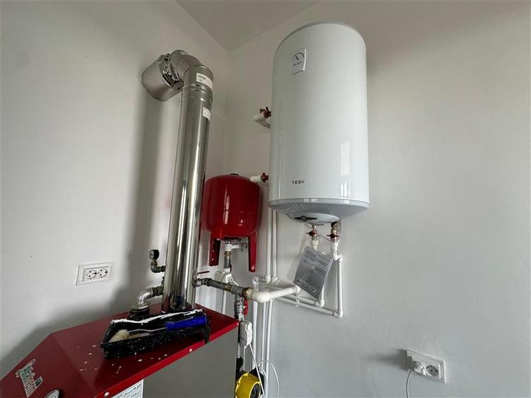 Casă individuală cu 3 camere cu Teren 620 Mp în Grajduri