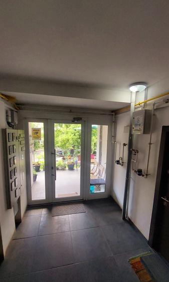 Apartament cu 3 camere decomandat în George Enescu