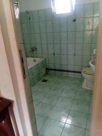 Casă individuală cu 5 camere cu Canalizare în Buftea