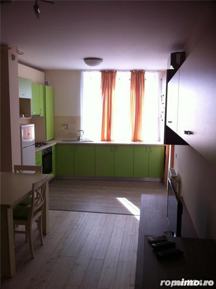 Apartament cu 2 camere semidecomandat în Sisești