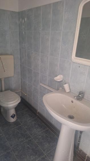 Spațiu comercial, în Central