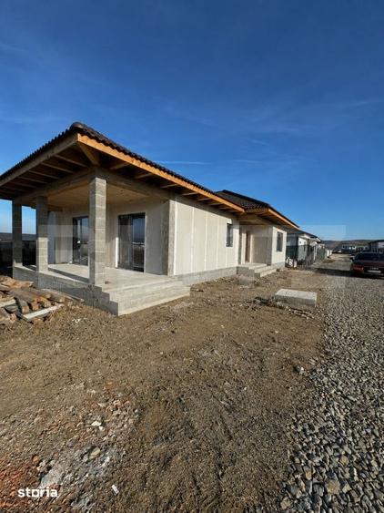 Casă cu 3 camere cu Teren 270 Mp în Central