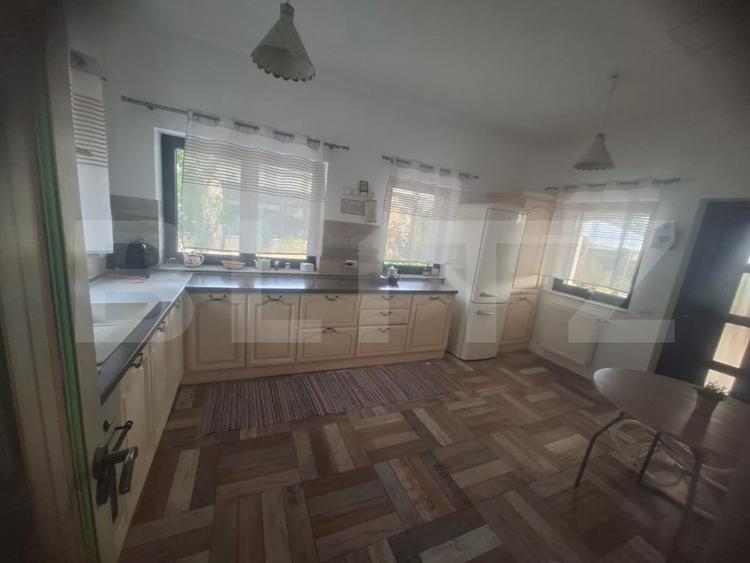 Spațiu comercial, de 820 mp, în Nord