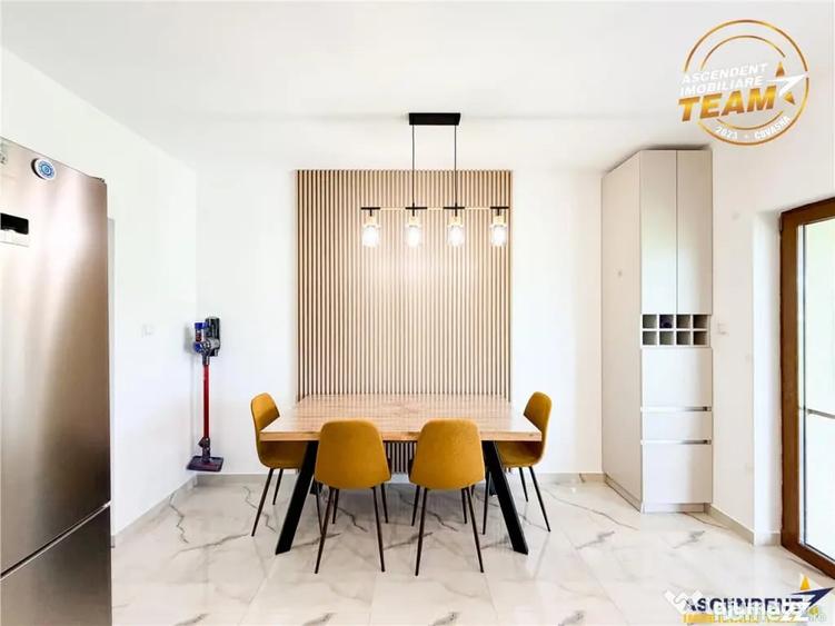 Casă cu 4 camere cu Teren 946 Mp în Sud