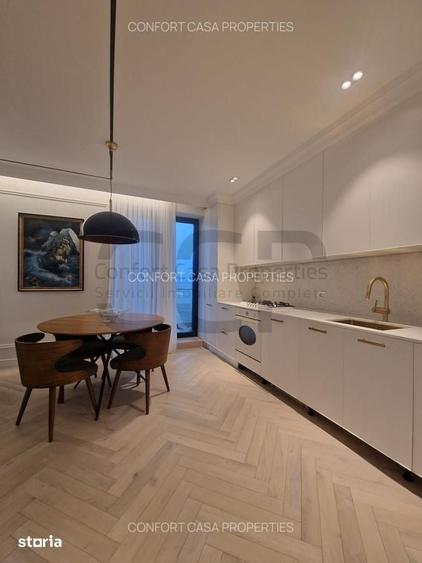 Apartament cu 4 camere în City Park Mall