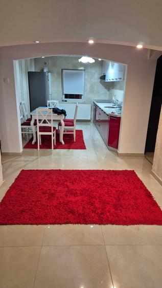 Apartament cu 4 camere decomandat în Ultracentral