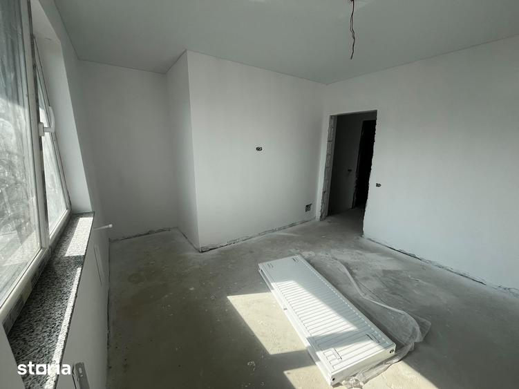 Casă cu 4 camere cu Teren 220 Mp în Chiajna