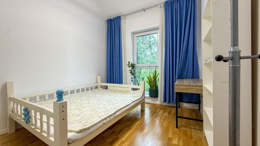 Duplex cu 5 camere cu Canalizare în Pipera