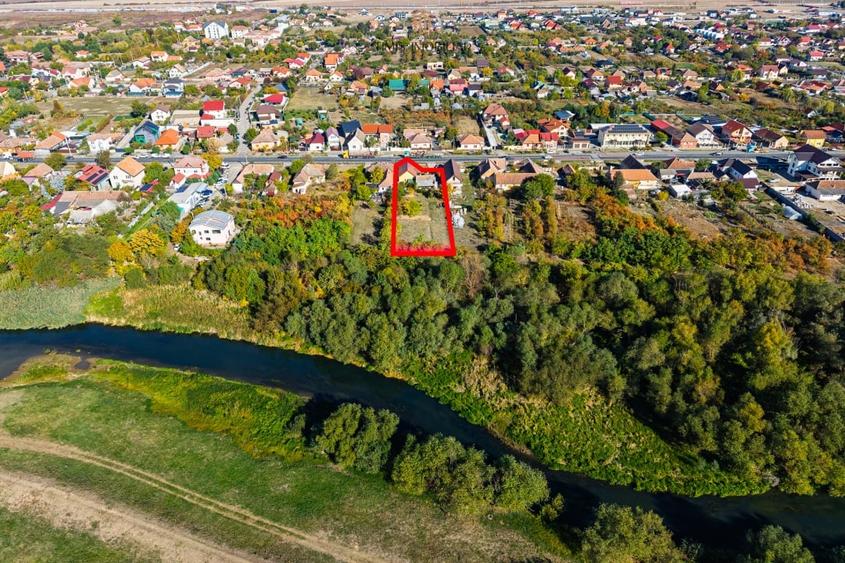 Casă individuală cu 3 camere cu Teren 1929 Mp în Remetea Mare