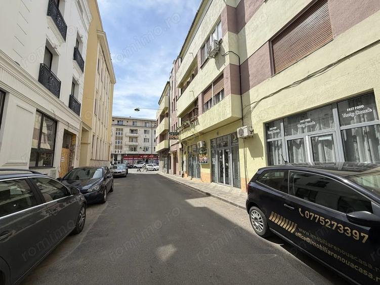 Spațiu comercial, de 210 mp, în Central