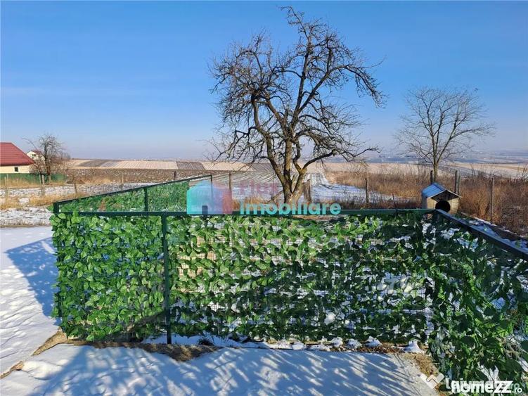 Casă cu 6 camere cu Teren 759 Mp în Liteni (Moara)