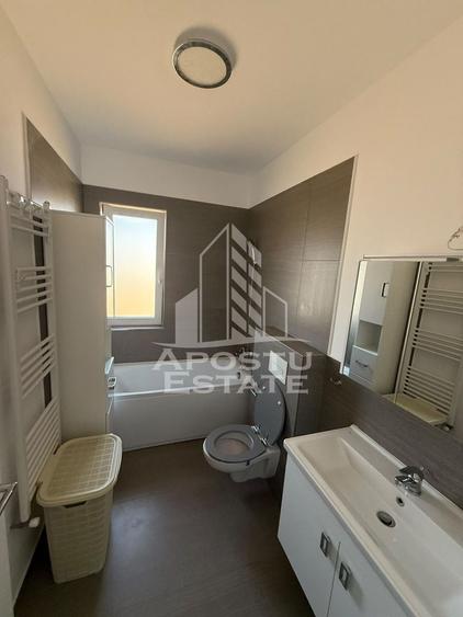 Apartament cu 2 camere semidecomandat, mobilat în Giroc