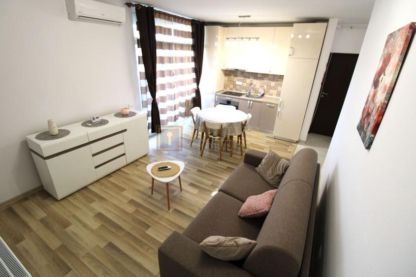 Bloc nou;  Vivalia, Complexul Studentesc, 3 camere/2dormitoare/2bai - 4