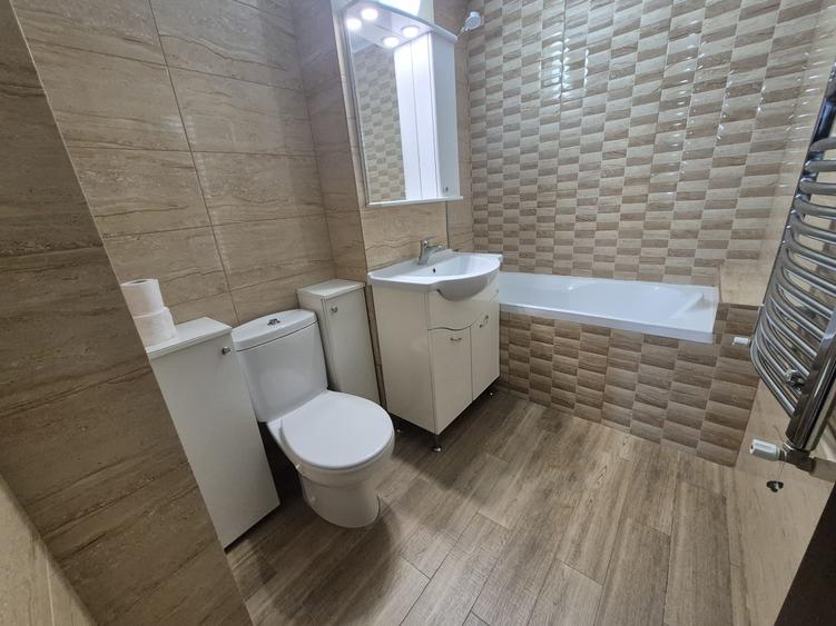 Apartament cu 2 camere decomandat în Faleza Nord
