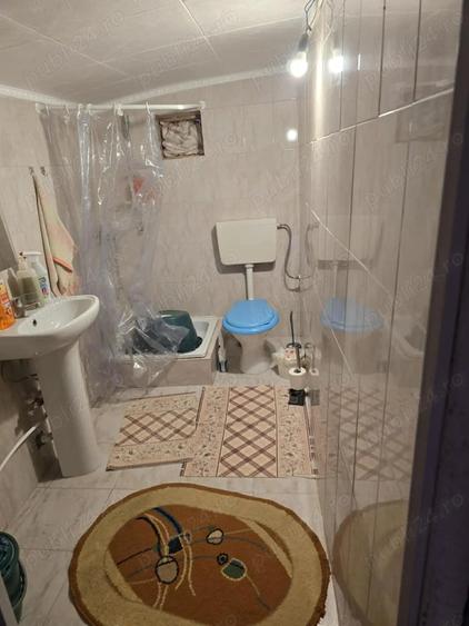 Casă cu 3 camere cu Teren 400 Mp în Mărculești