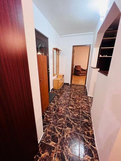 Apartament cu 2 camere decomandat în Dosu Bricii