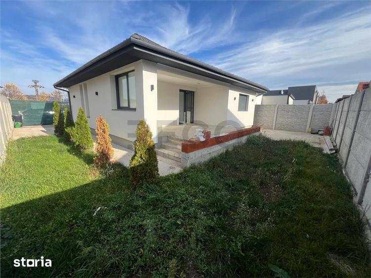 Casă cu 3 camere cu Teren 250 Mp în Tokai