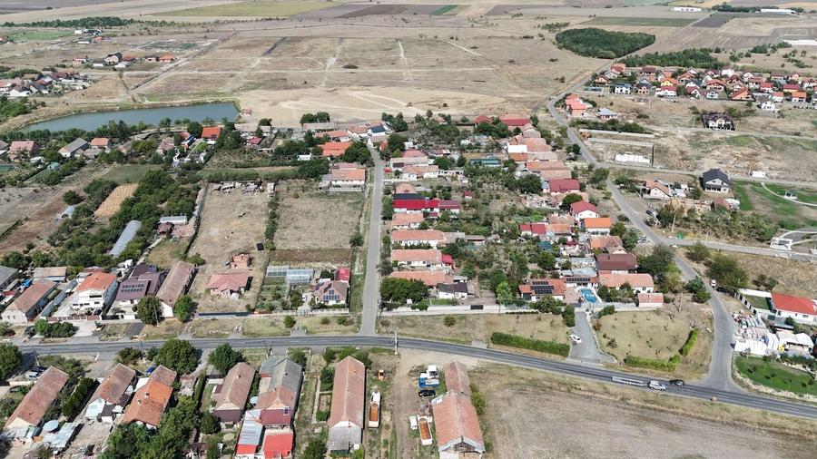Teren Construcții intravilan de 3413 mp, în Dudeștii Noi