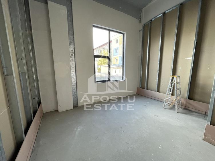 Spațiu comercial, de 1,207 mp, în Circumvalațiunii
