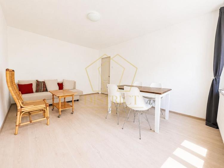 Apartament cu 2 camere decomandat, mobilat în Dacia