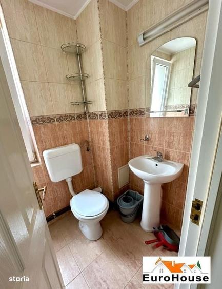 Apartament cu 4 camere decomandat în Ampoi 1