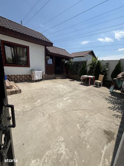 Casă cu 3 camere cu Teren 180 Mp în Central