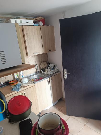 Casă cu 3 camere cu Teren 4500 Mp în Mirău