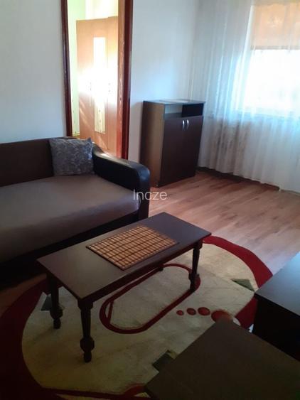 Inchiriez apartament 2 camere