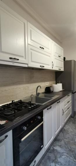Apartament cu 2 camere semidecomandat, mobilat în Chișoda