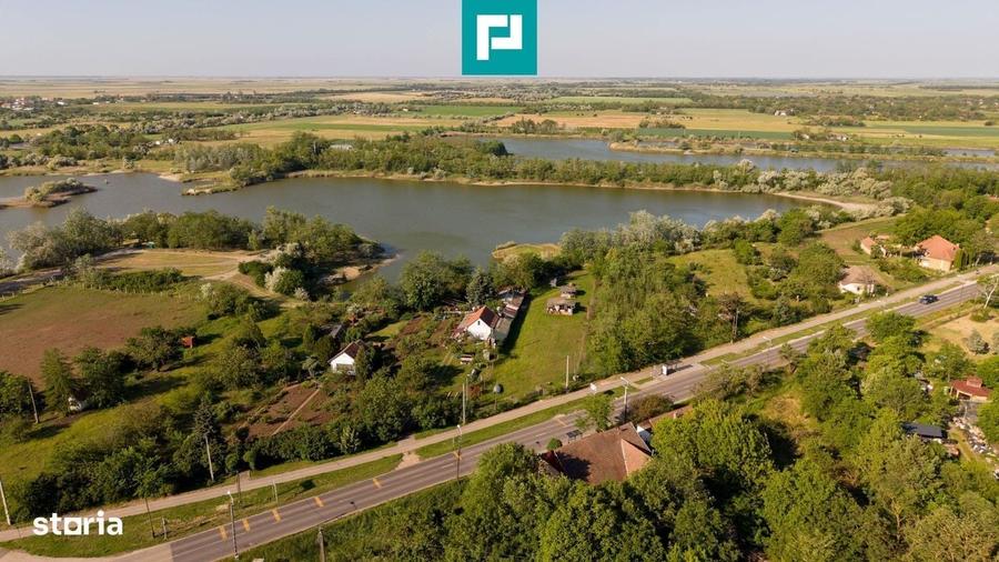 Spațiu comercial, în Peregu Mare
